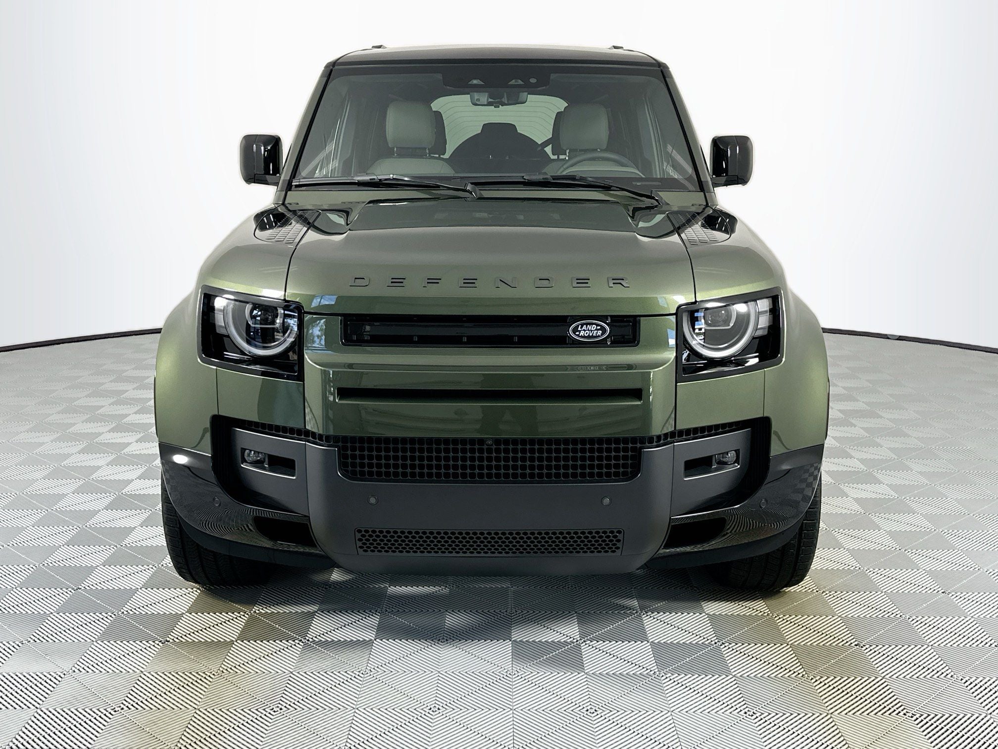 land rover defender 2026 SALE27EUXT2511916 image land rover defender 2026 SALE27EUXT2511916 image